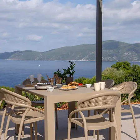 Efxenia Ammousa Villa