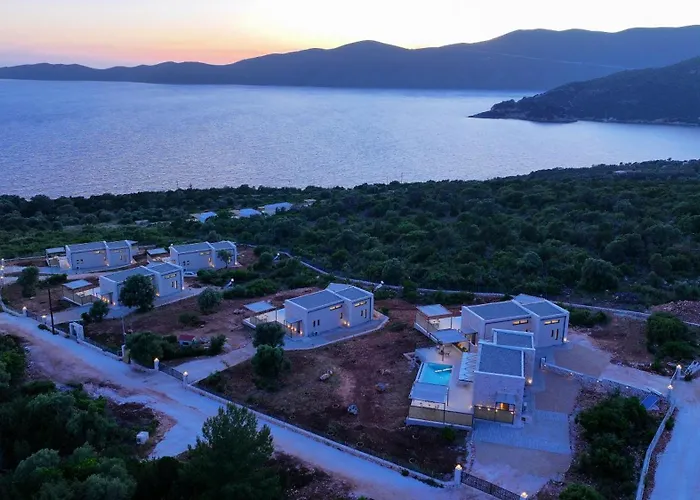 Efxenia Ammousa * Evgiros